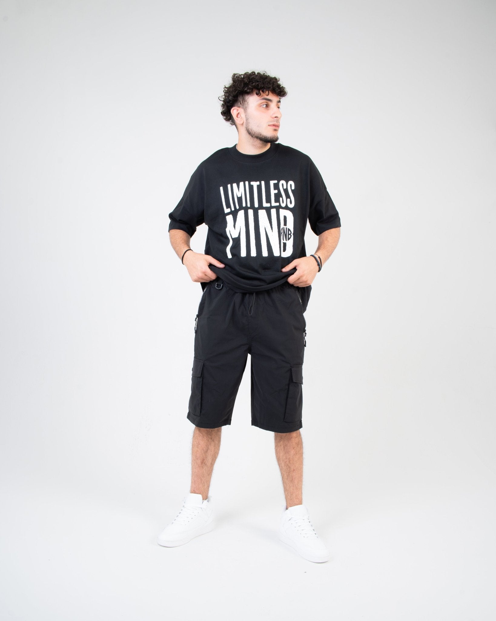 LIMITLESS Oversized T shirt - GRAPHIC TEE - ROSENBERRIES